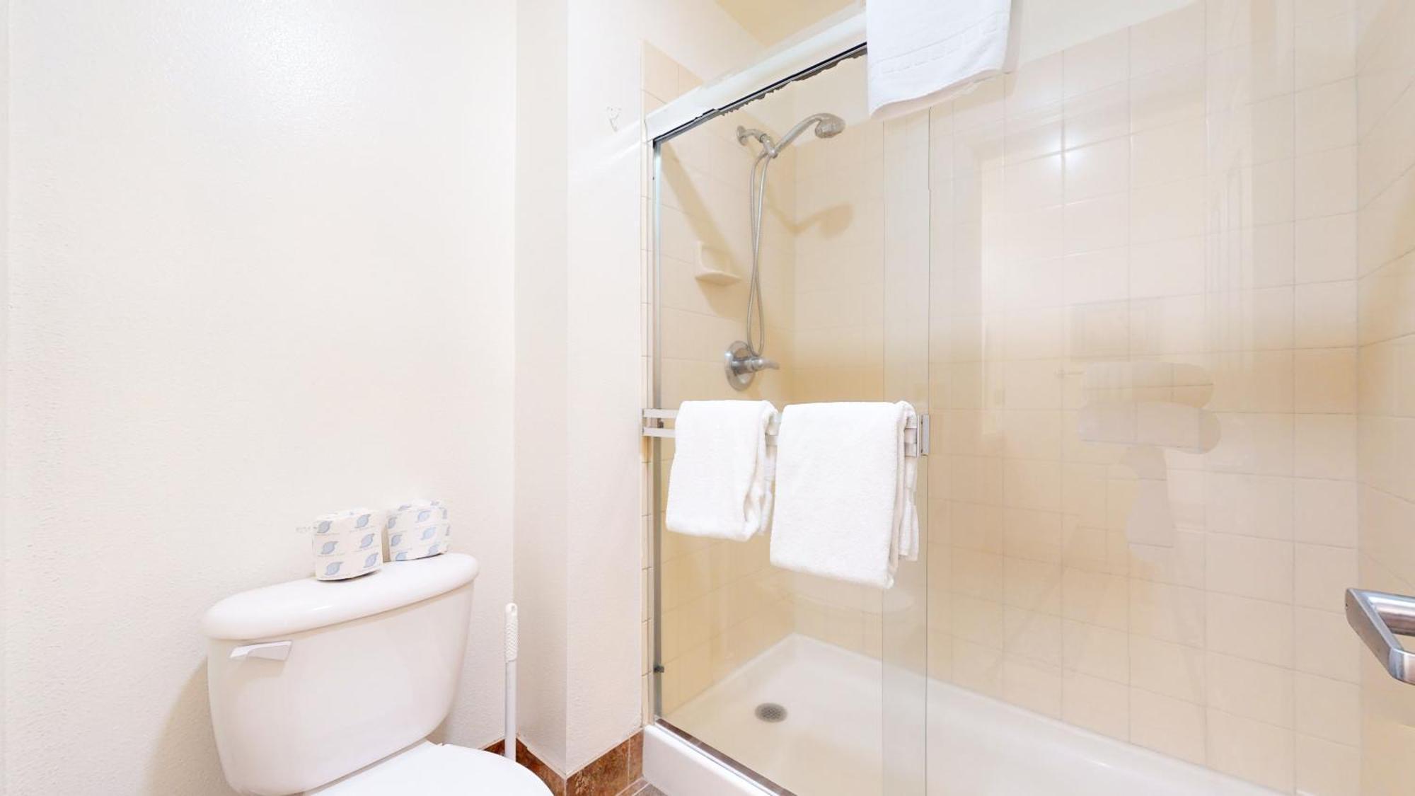 Mammoth Green 118 Located On Sierra Star Golf Course, Private Patio, Summer Pool Condo マンモス・レイクス エクステリア 写真