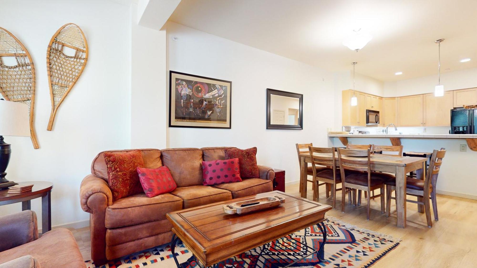 Mammoth Green 118 Located On Sierra Star Golf Course, Private Patio, Summer Pool Condo マンモス・レイクス エクステリア 写真